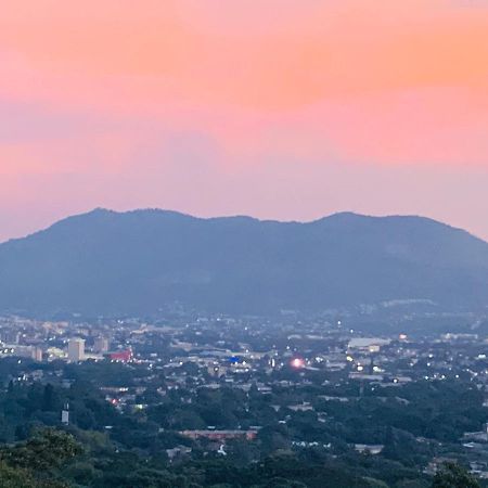 Apartamento Con La Mejor Vista De ซานซัลวาดอร์ ภายนอก รูปภาพ